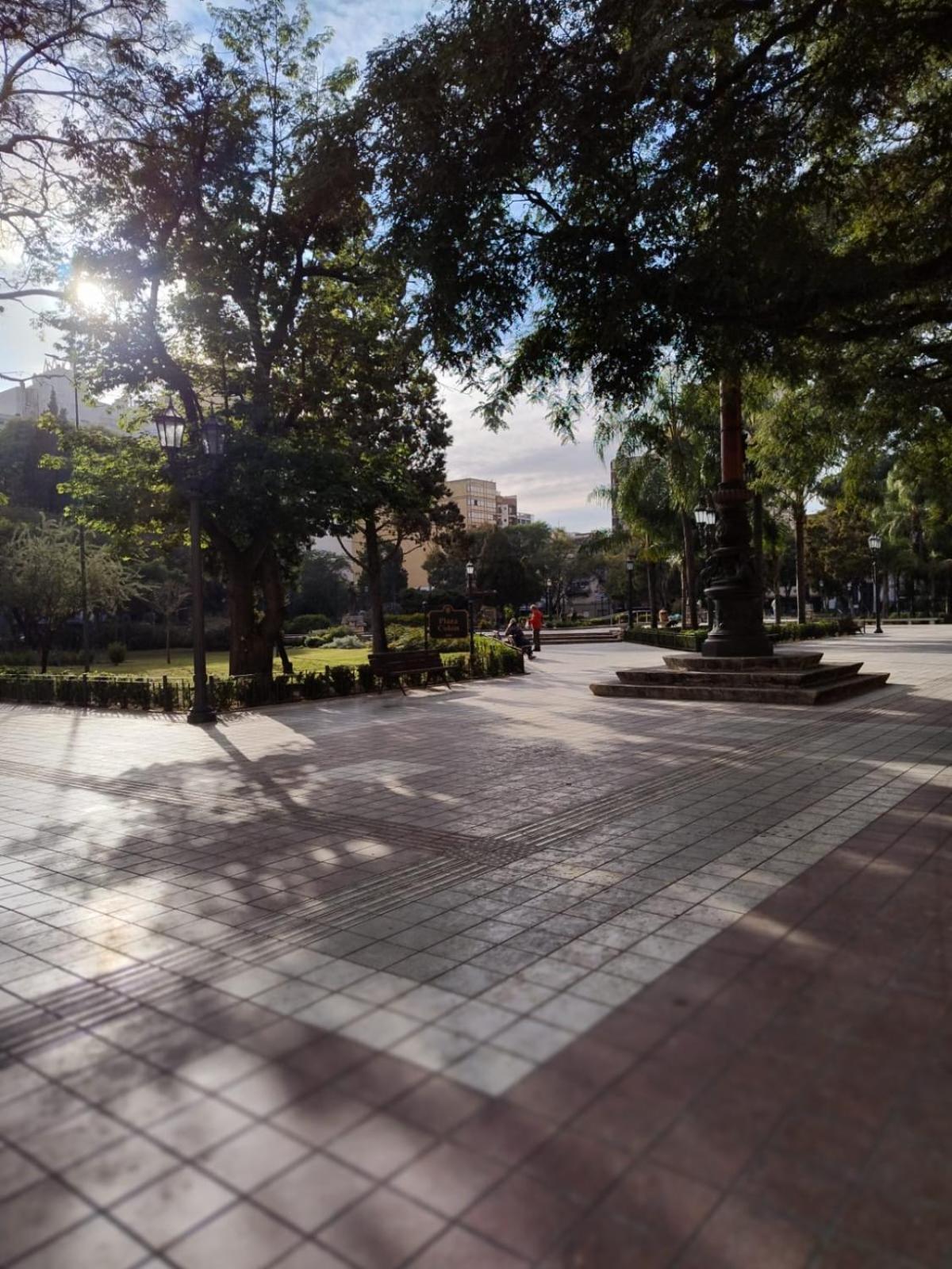 Centro Plaza Colon Con Aire Acondicionado *